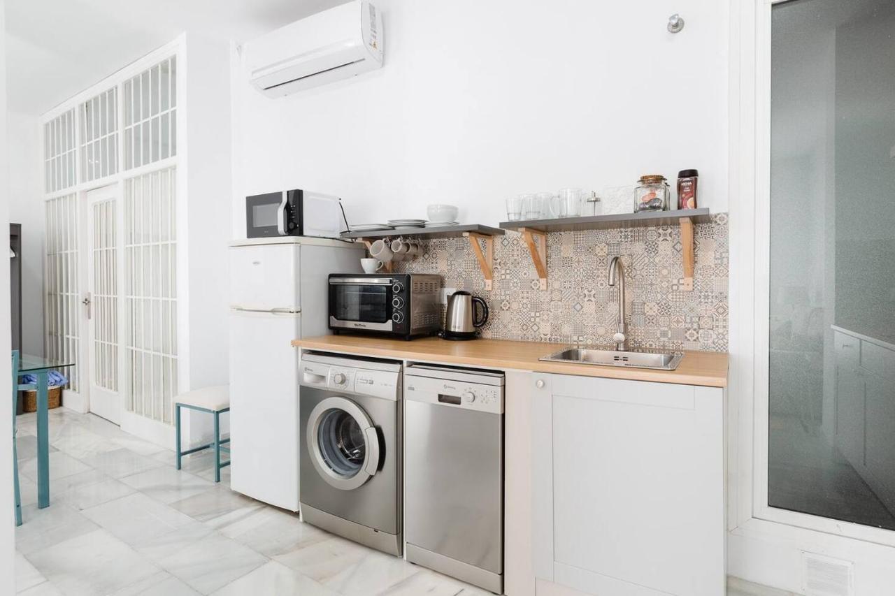 Loft En Primera Linea Del Paseo Maritimo Málaga Eksteriør billede