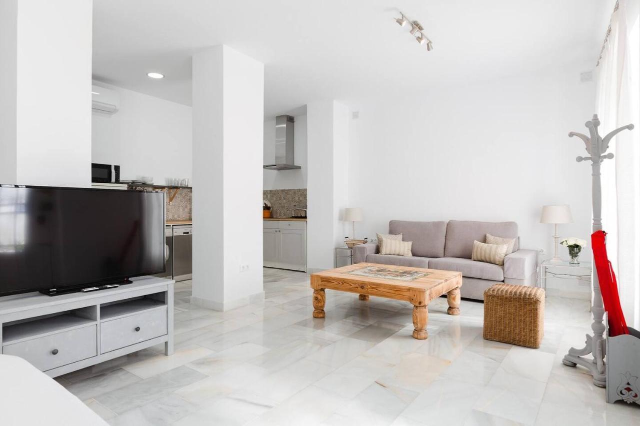 Loft En Primera Linea Del Paseo Maritimo Málaga Eksteriør billede