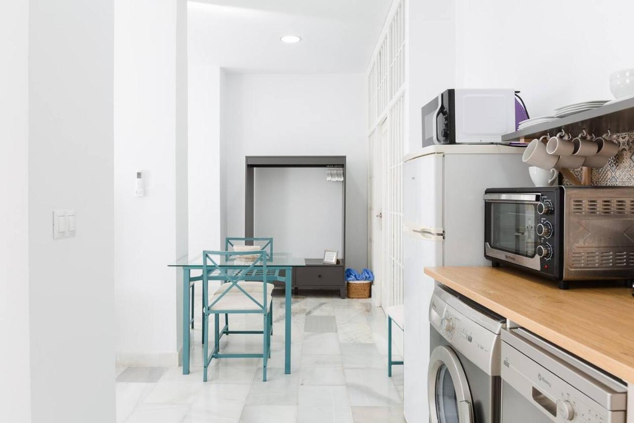Loft En Primera Linea Del Paseo Maritimo Málaga Eksteriør billede