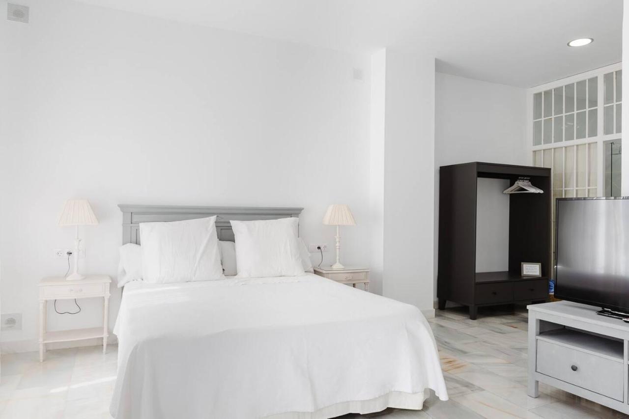 Loft En Primera Linea Del Paseo Maritimo Málaga Eksteriør billede